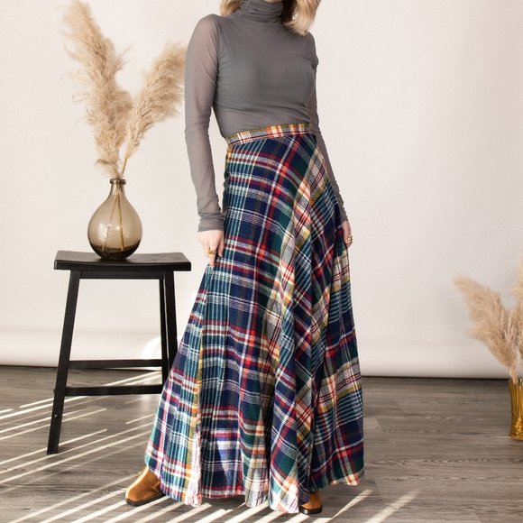 Vintage 70s tartan plaid wool pleated maxi skirt - Picture 2 of 12